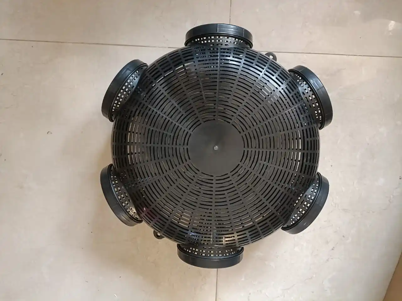 6- Hole Fishing Cage Fish Trap